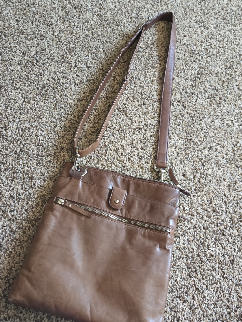 Brown Crossbody Leather Shoulder Bag. Genuine Leather.